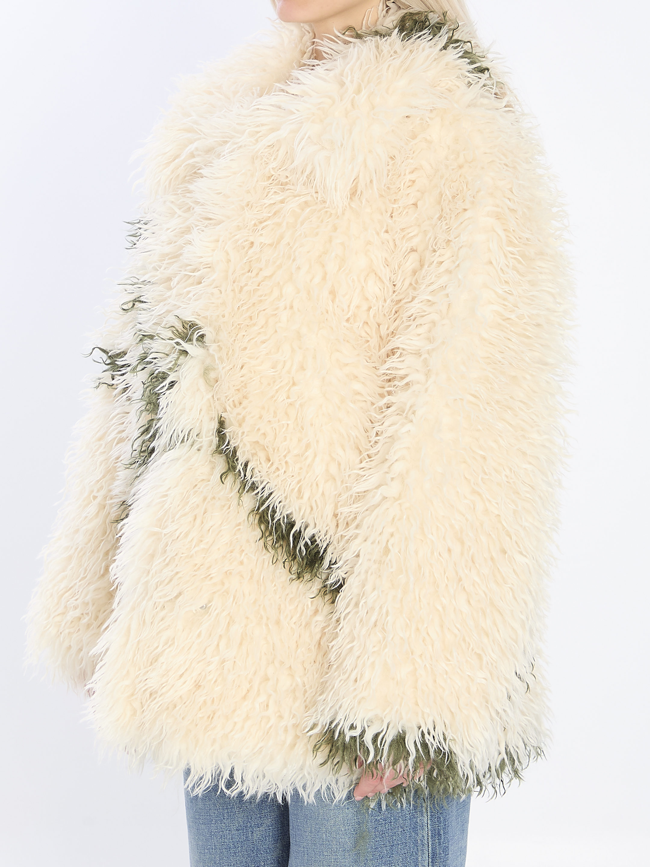 자크에 Cocoon 퍼 코트 여성 화이트 25FW C1010CREMA