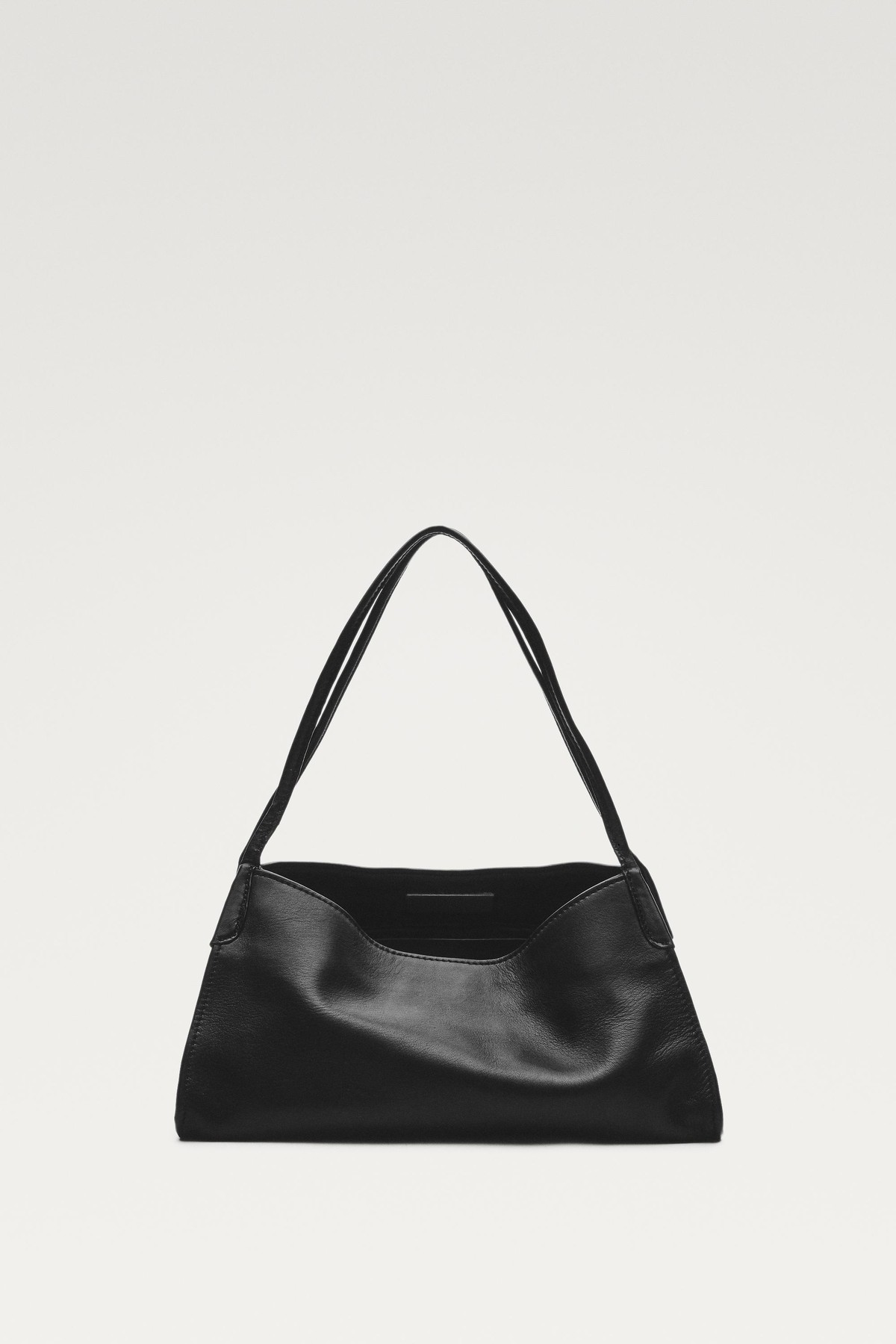 마시모두띠 나파 레더 사첼백 6991/646 BLACK