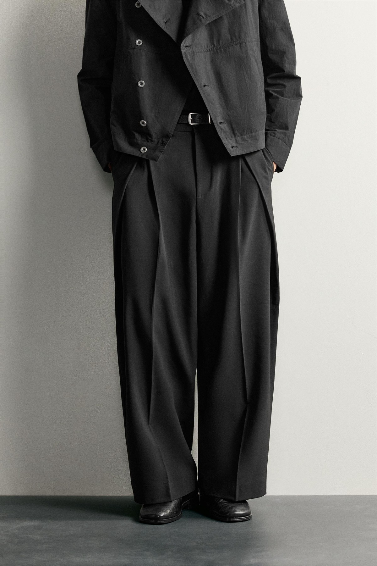 자라 릴렉스핏 플리츠 와이드 팬츠 5070/801/800 BLACK