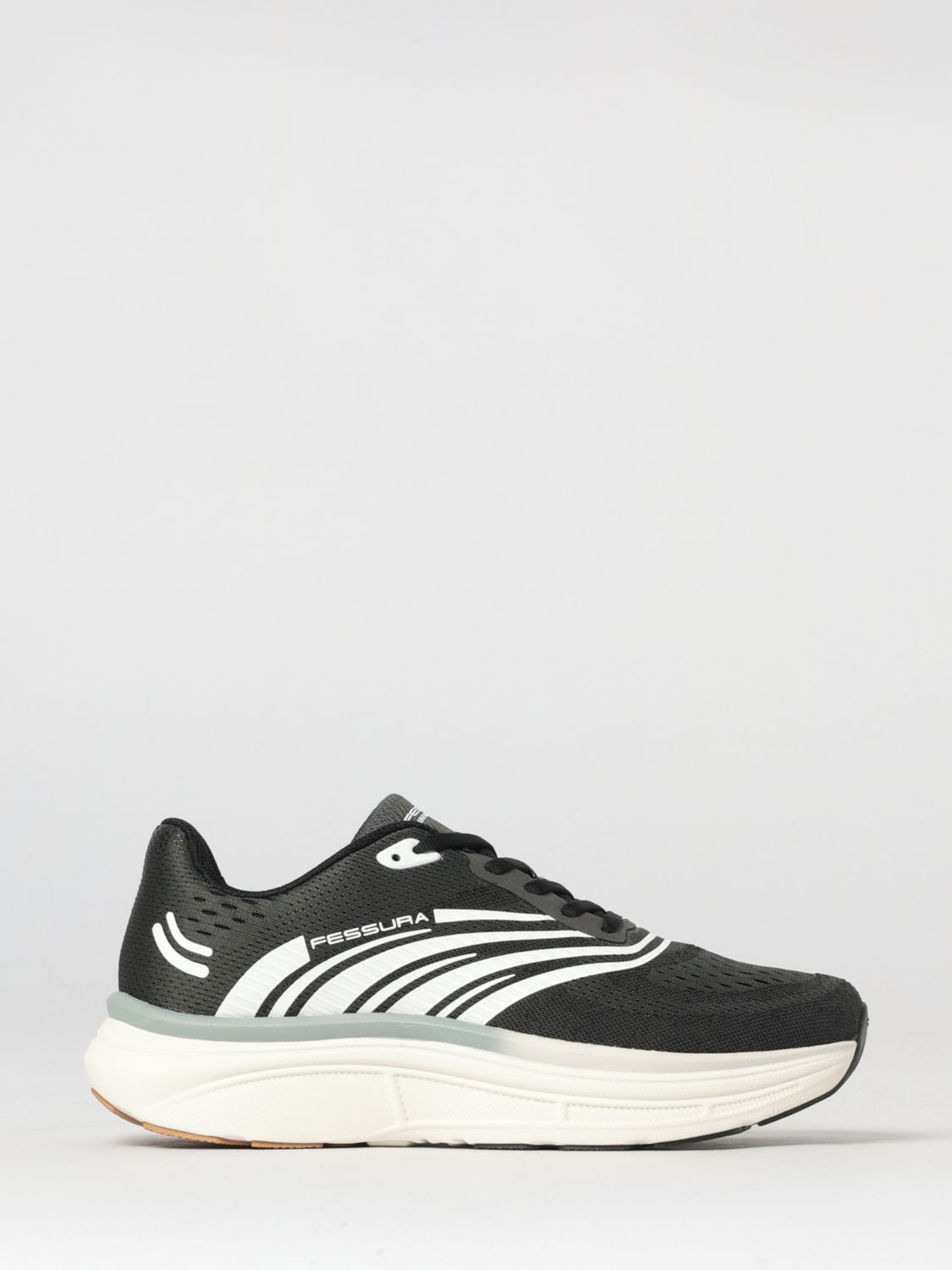 펫수라 Speed 01 로우탑 스니커즈 남성 블랙 26SS SPE00111