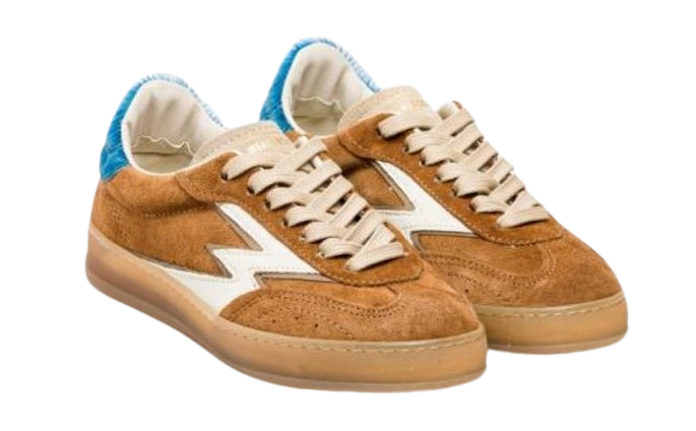 모콘체프 로우탑 스니커즈 여성 브라운 25FW CL157BLUETOBACCO