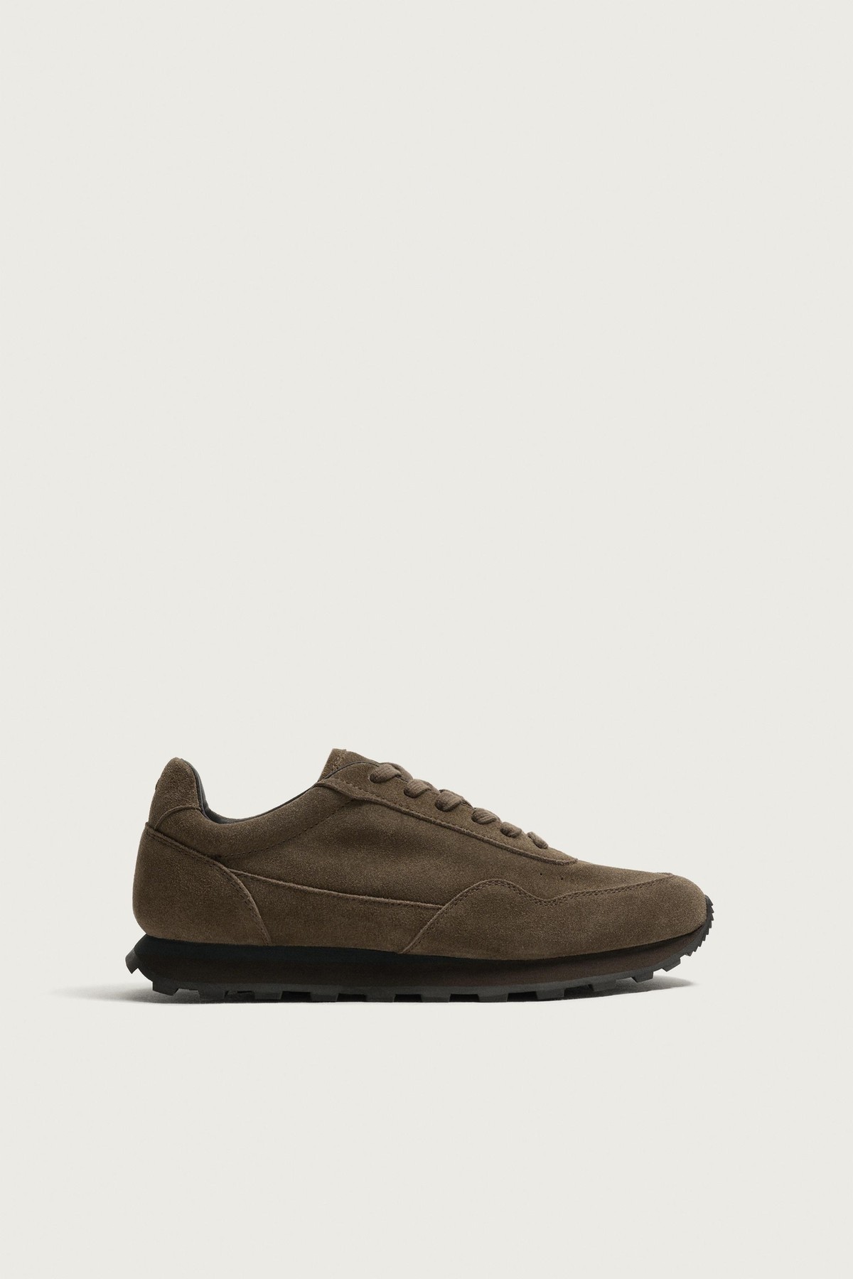자라 스웨이드 레더 캐주얼 스니커즈 2335/820/700 BROWN