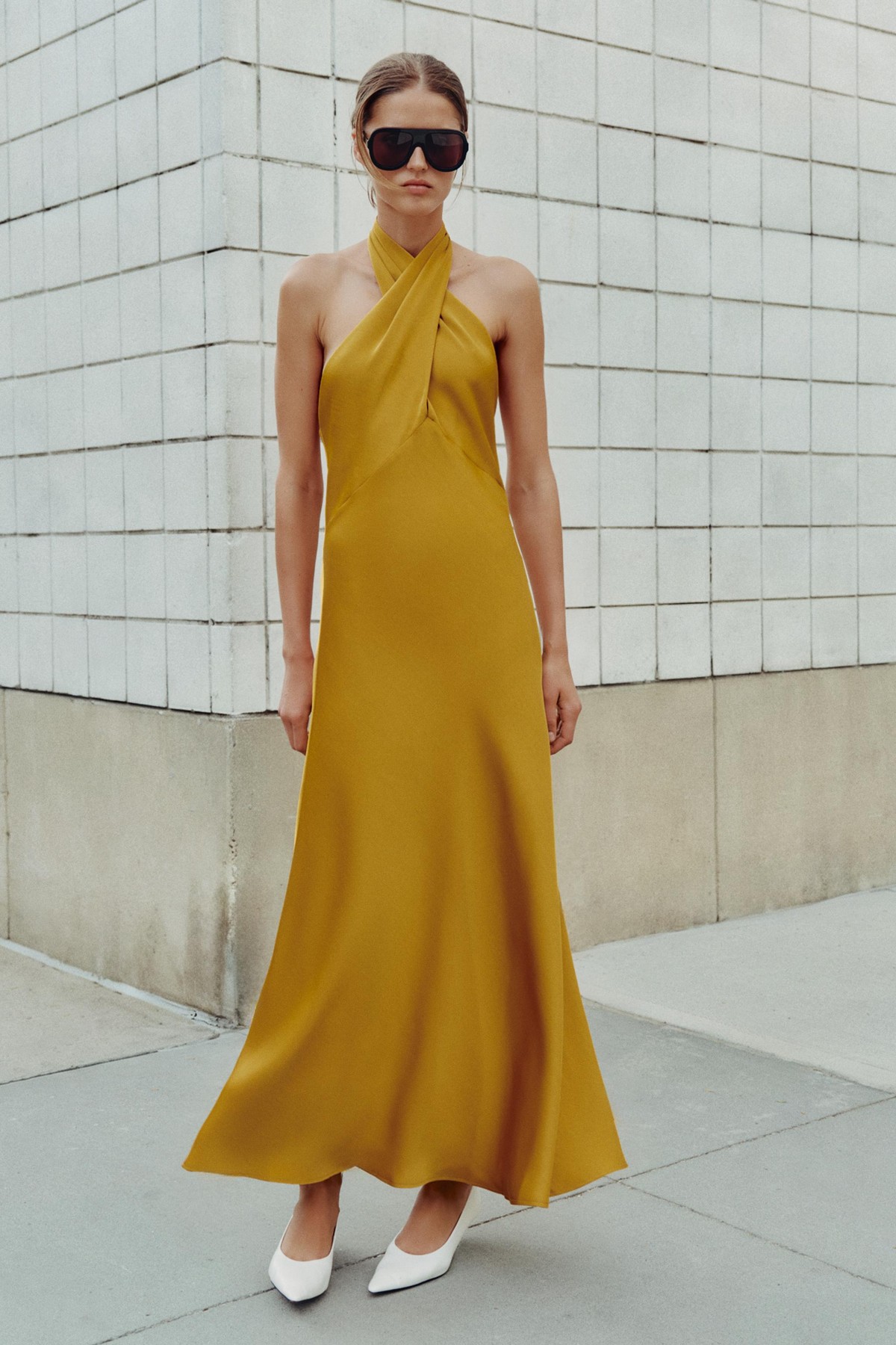자라 새틴 크로스 홀터넥 롱 원피스 7961/581/305 MUSTARD