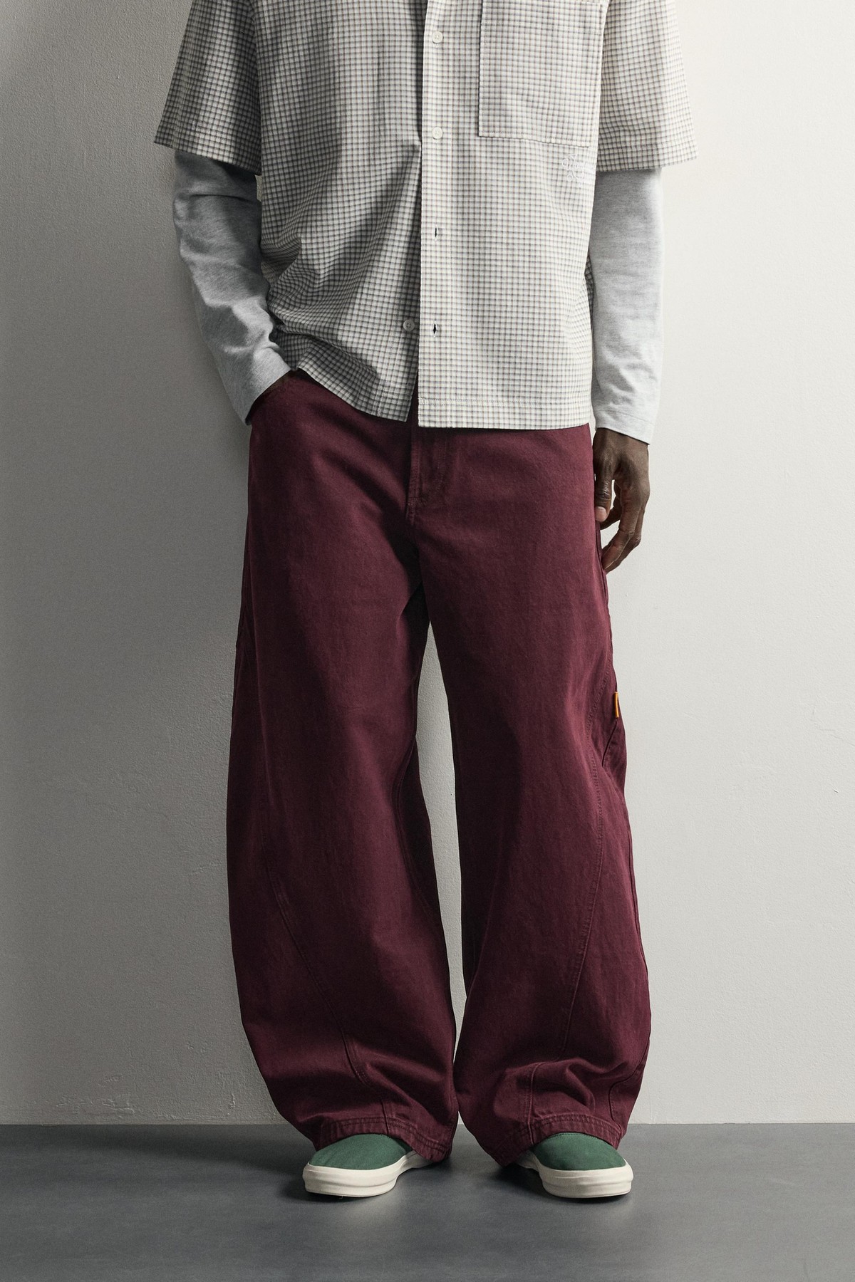 자라 벌룬핏 커브드 워싱 코튼 팬츠 0108/327/681 BURGUNDY