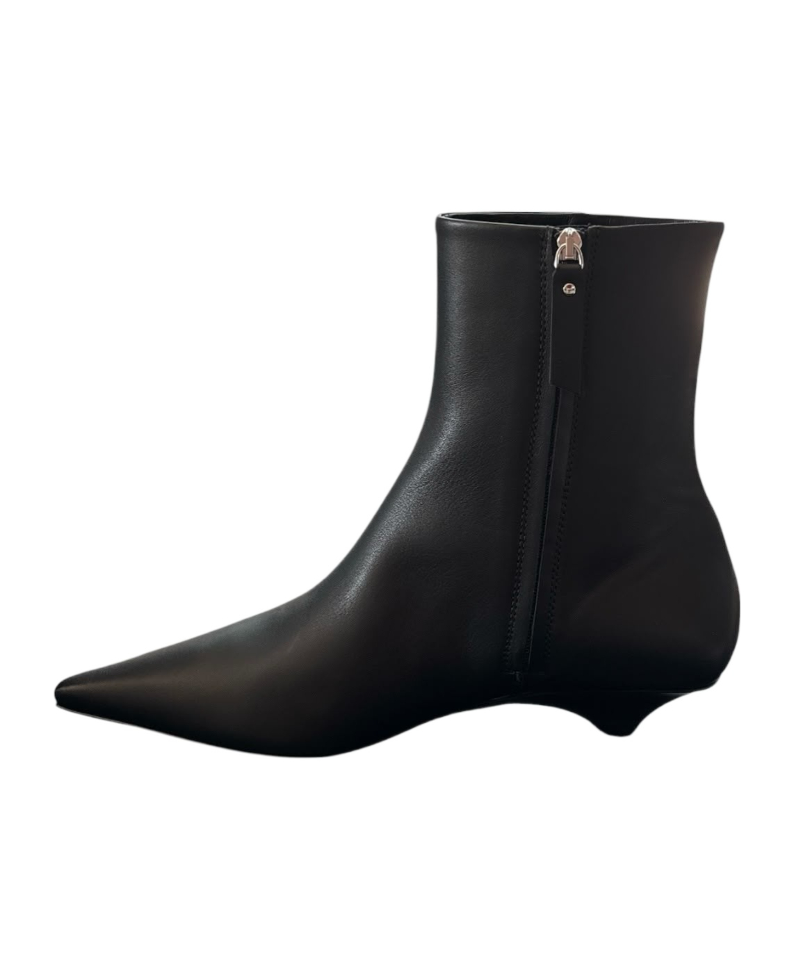 비크 마티 앵클 부츠 여성 블랙 26FW 1L6650DL14L080101