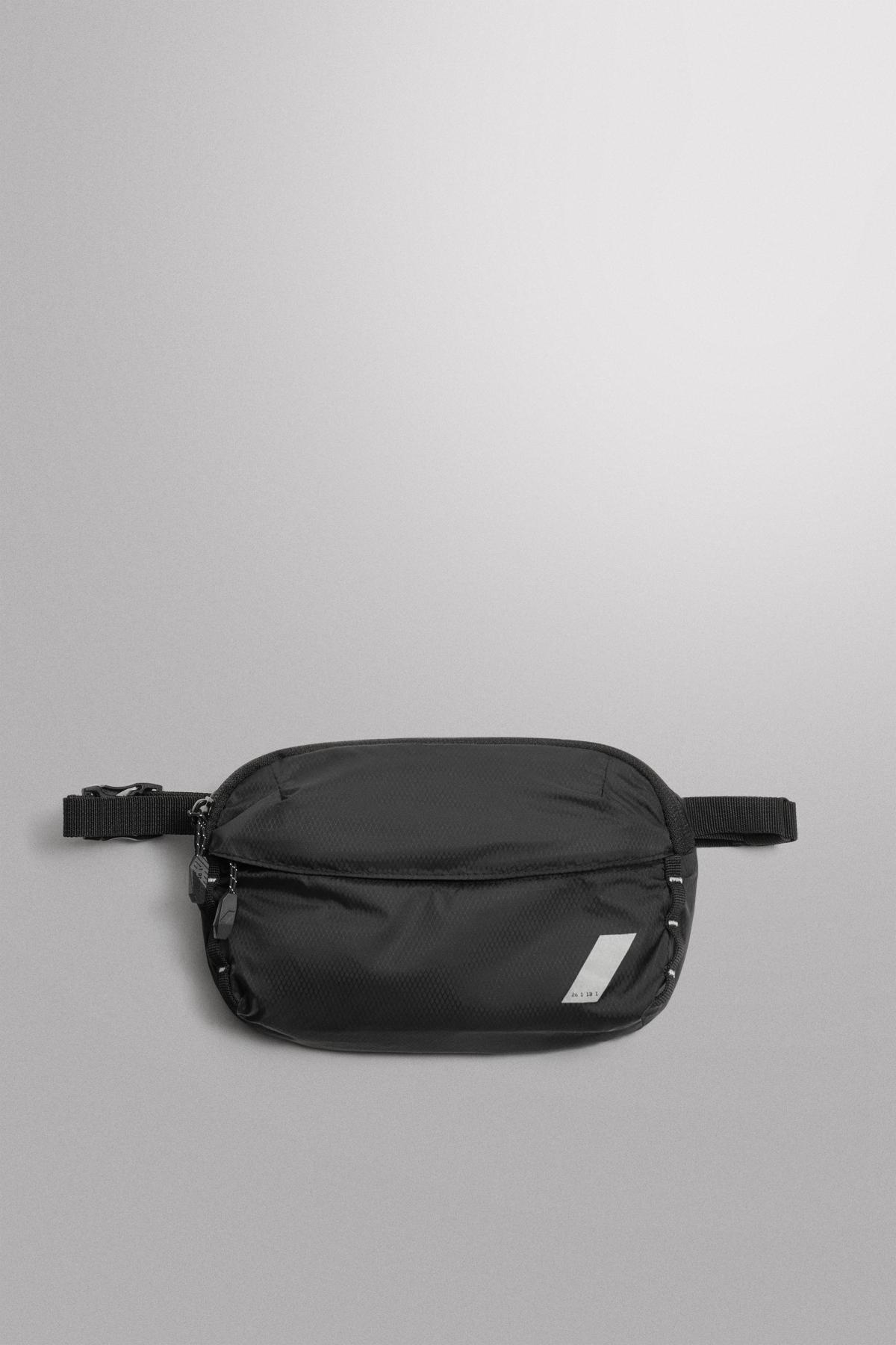 자라 폴더블 테크니컬 스포츠 벨트백 3626/720/800 BLACK