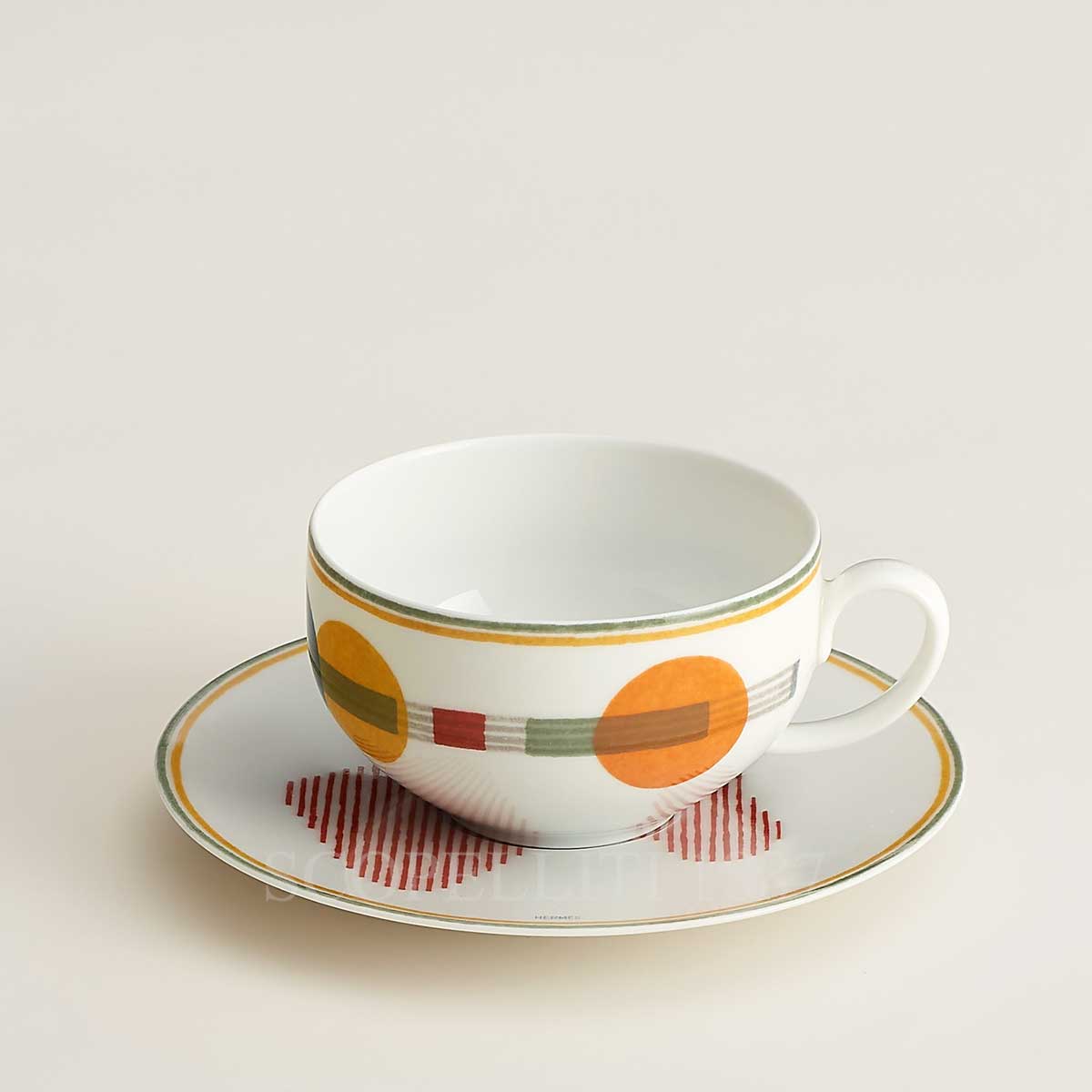 에르메스 Tea Cup and Saucer Saut - Set of 2 055016P x 2