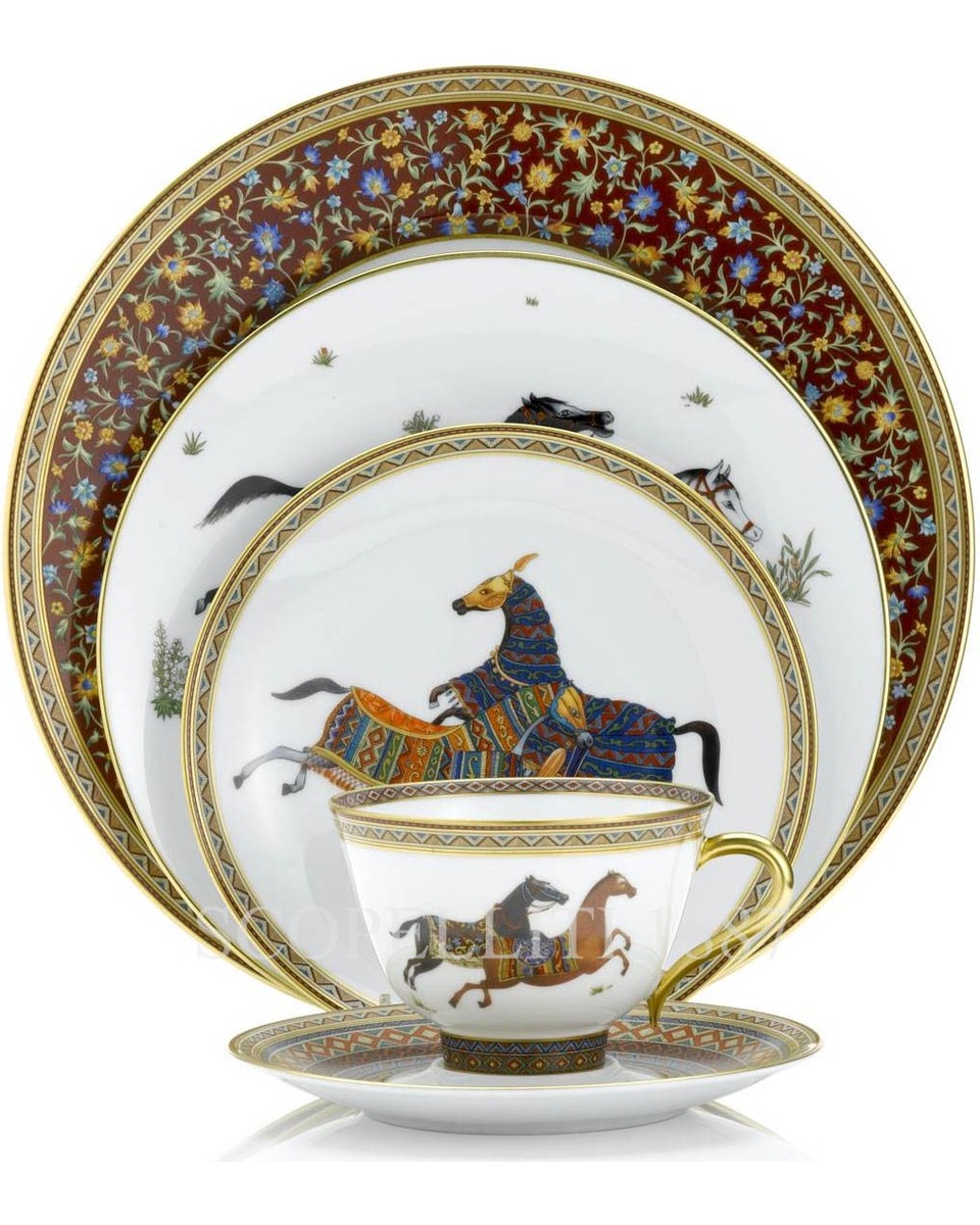 에르메스 Dinner Set Cheval d'Orient 009802P + 009807P + 009812P + 009816P