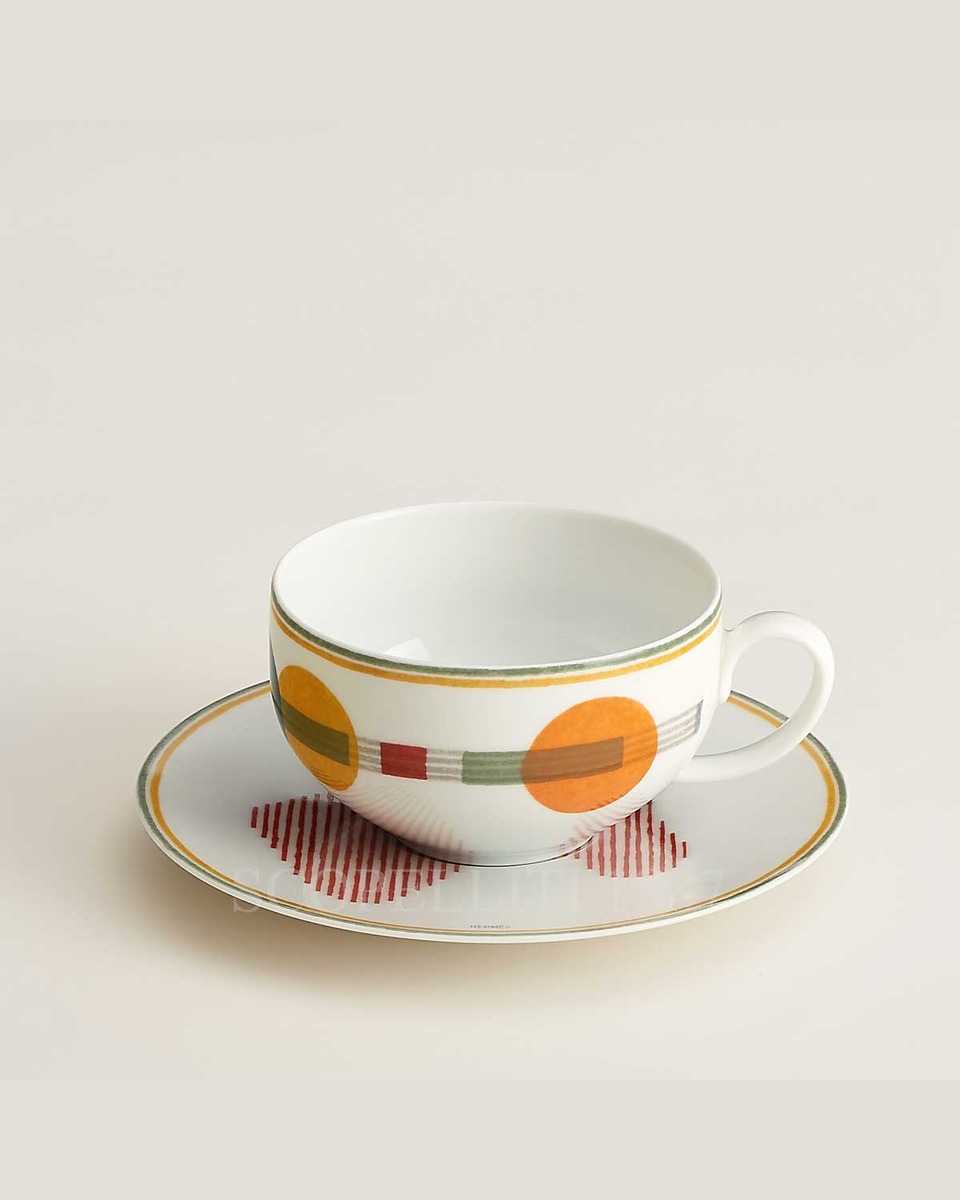 에르메스 Tea Cup and Saucer Saut - Set of 2 055016P x 2