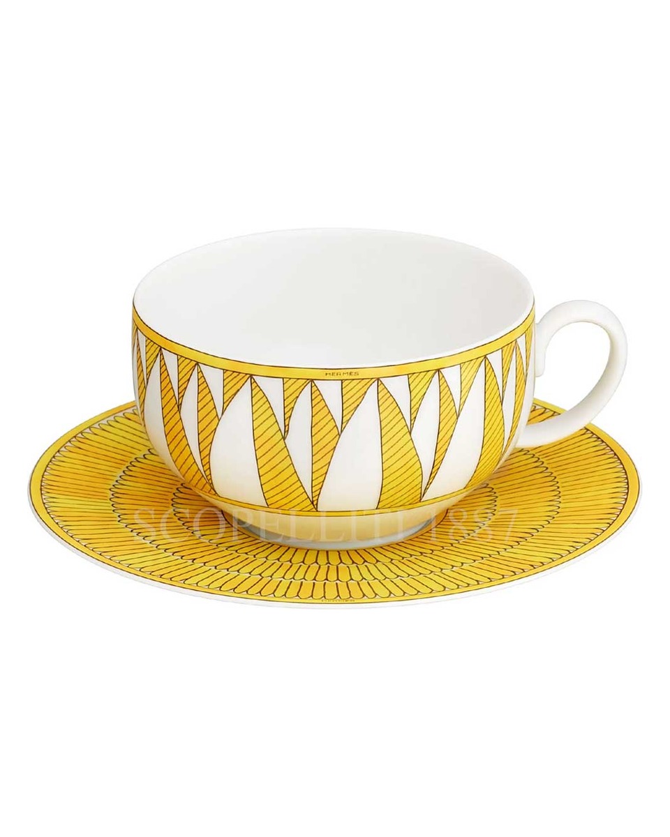 에르메스 Soleil d’Hermès Breakfast Cup and Saucer Set for 2 046015P x 2 1/2