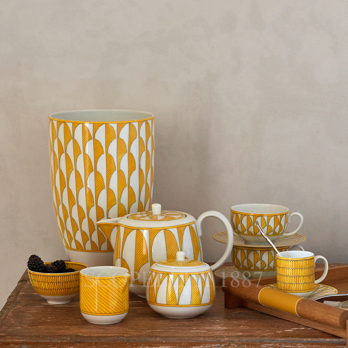 에르메스 Hermès Soleil d’Hermès Coffee Cup and Saucer Set for 2 046017P x 2 2/2