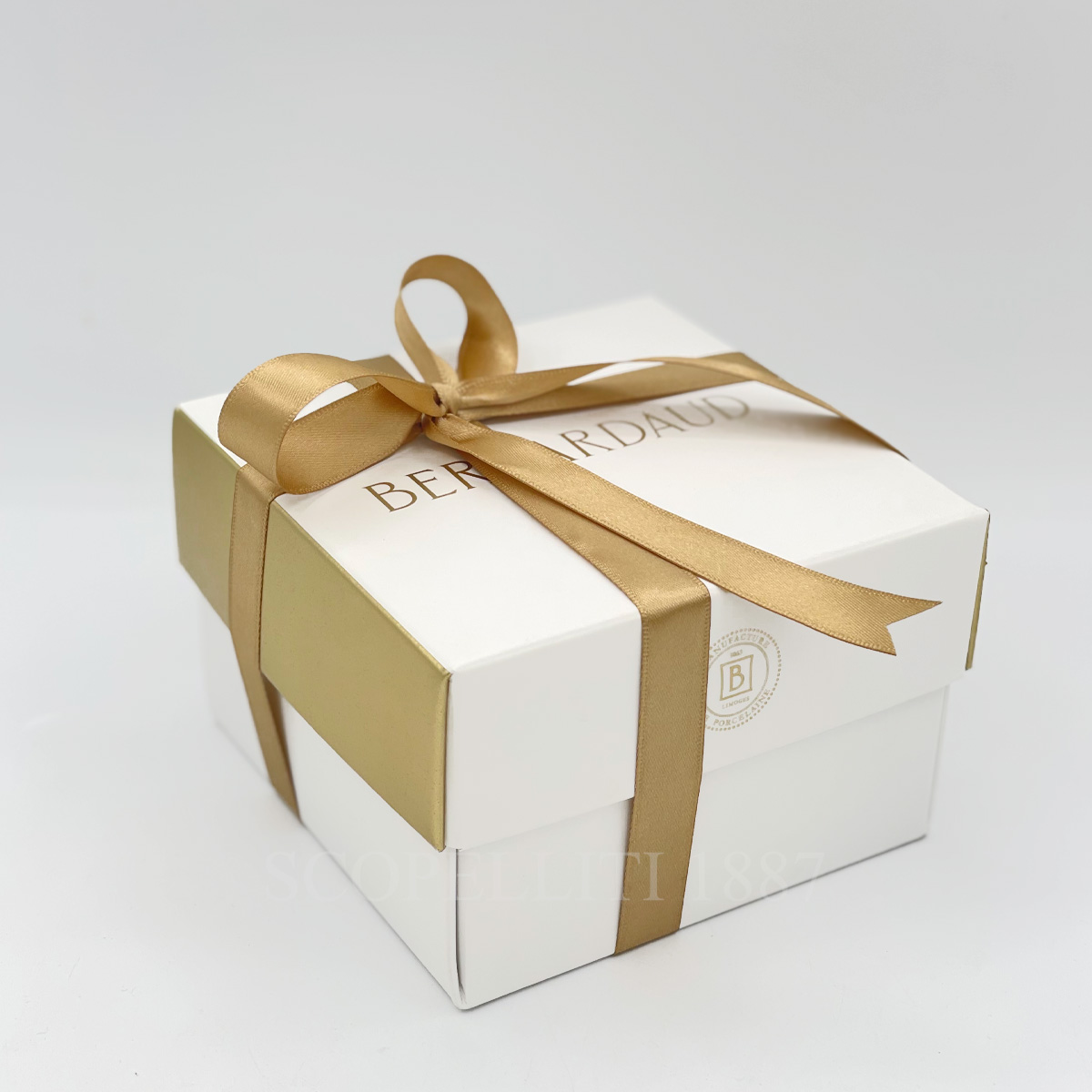 베르나르도 Bernardaud Louvre Heart Dish 0542 / 20945 2/3