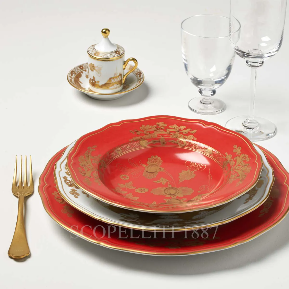 지노리 1735 Ginori 1735 Dinner Set Oriente Italiano Rubrum 003RG00 FPT110010265G00132900 + 003RG00 FPT110010210G00132900 + 2/5