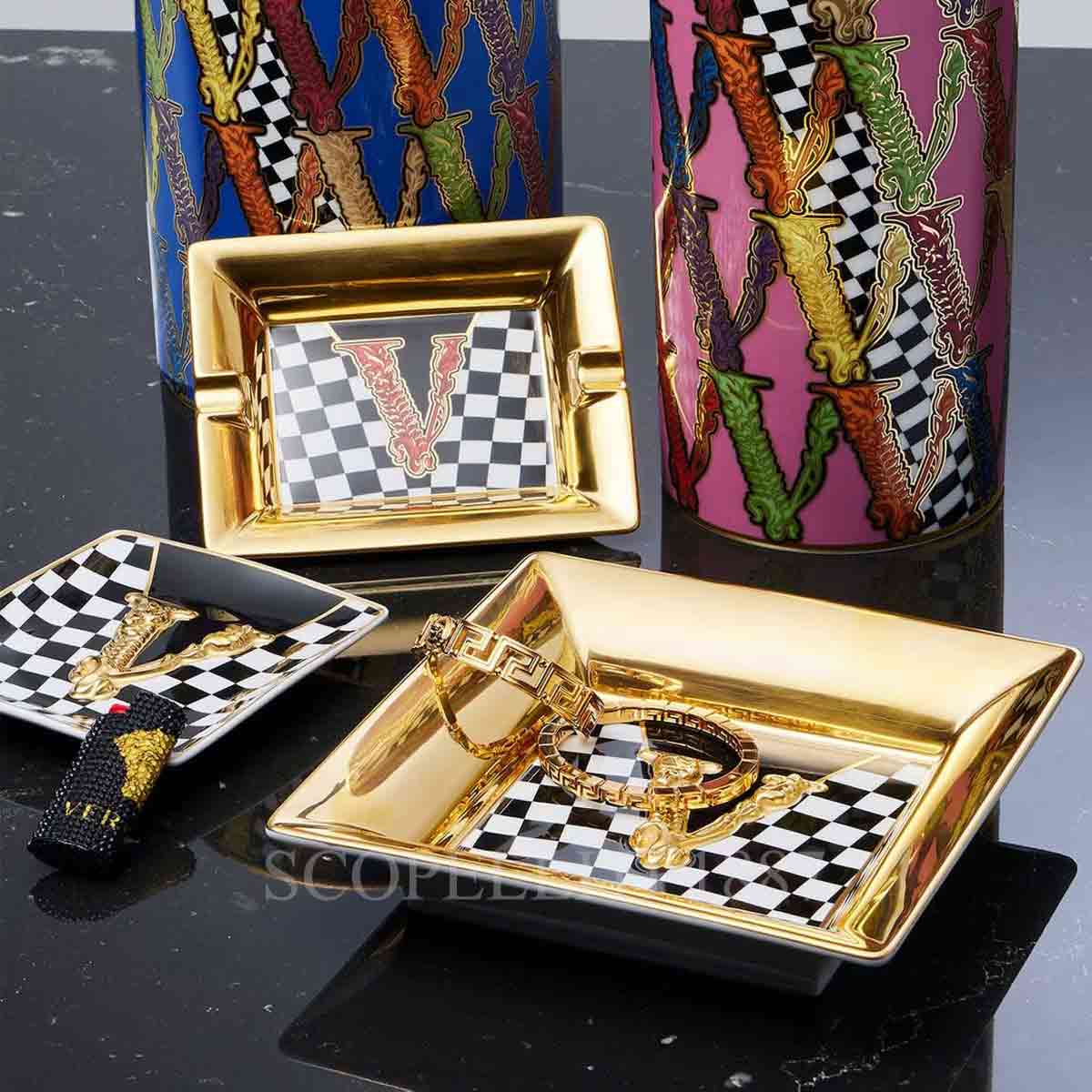 베르사체 Versace Virtus Canape Dish 14623-403722-15253 3/4