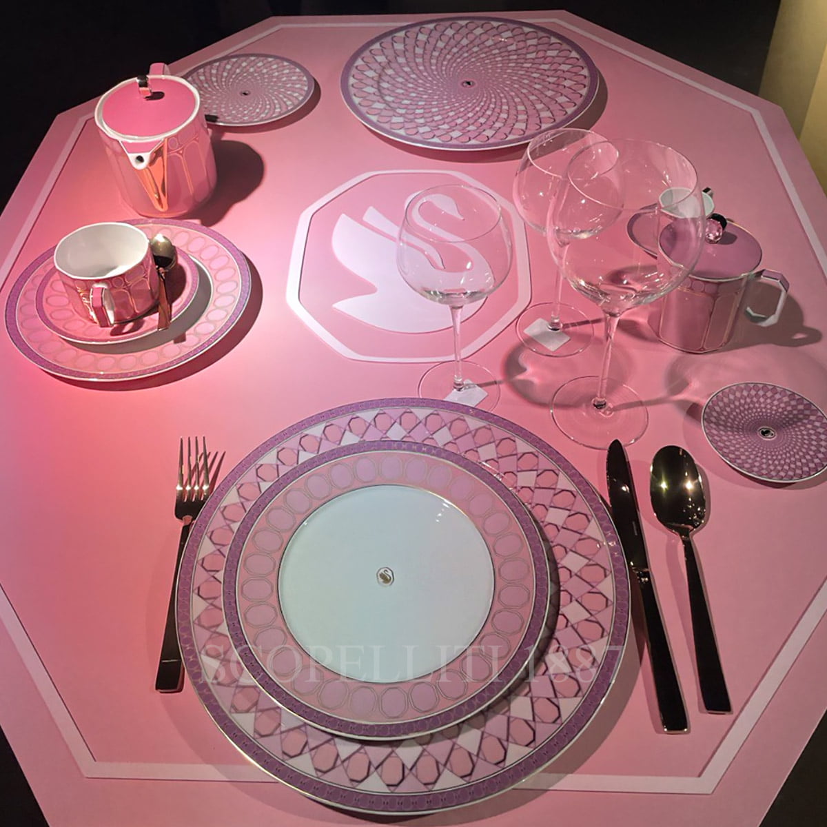 로젠탈 스와로브스키 Swarovski Breakfast Plate Signum Pink 10470-426350-10223 2/3