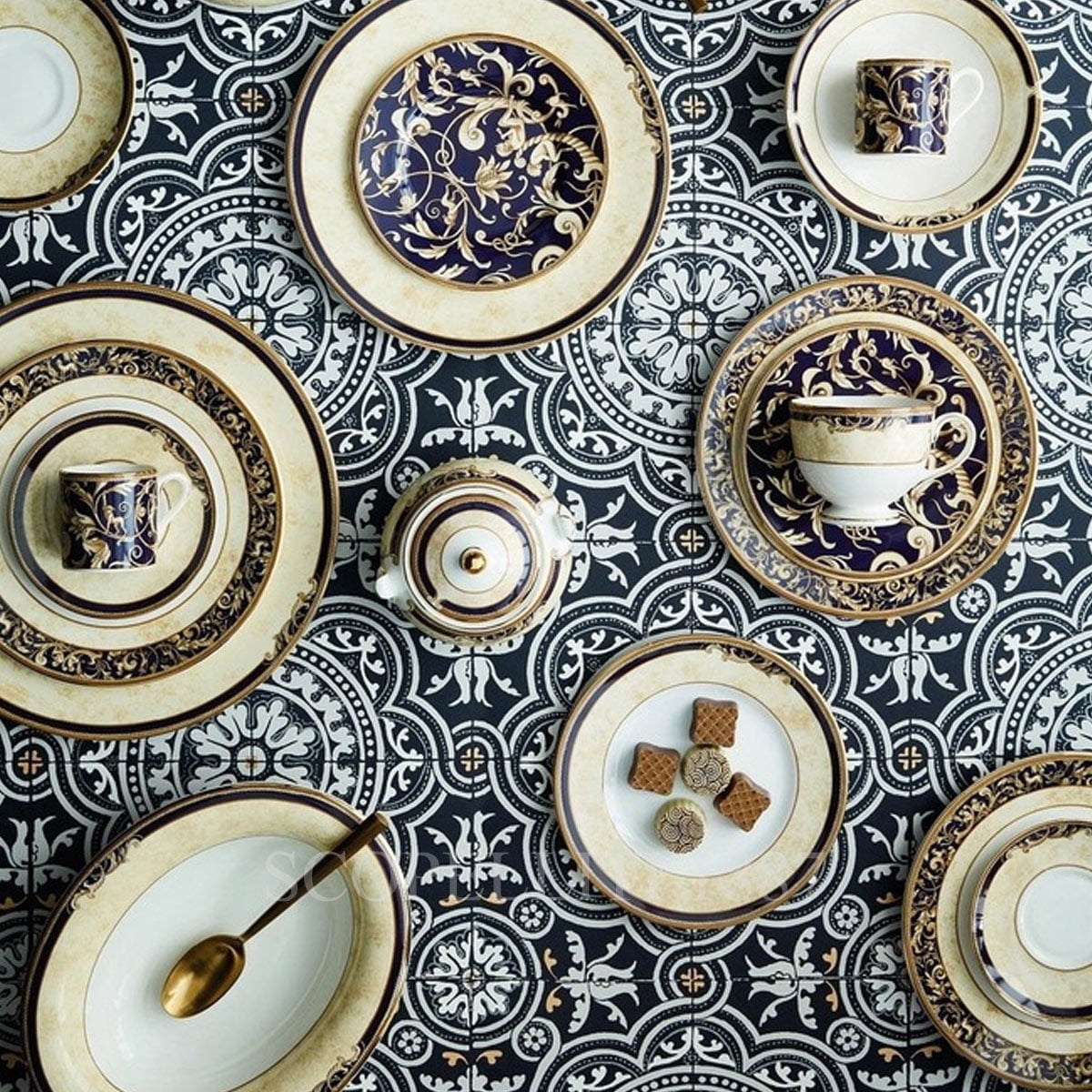 웨지우드 Wedgwood Cornucopia Medium Oval Dish 50135803001 2/2