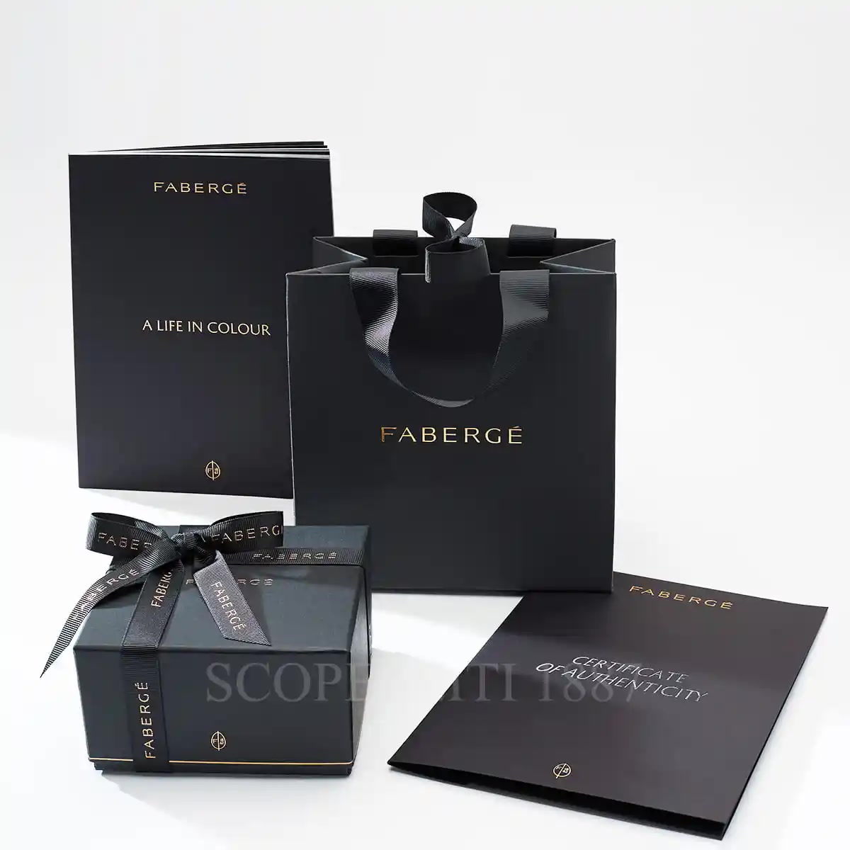파베르제 Fabergé Colours of Love Sasha Ruby Egg Pendant 1552NE2783 3/3