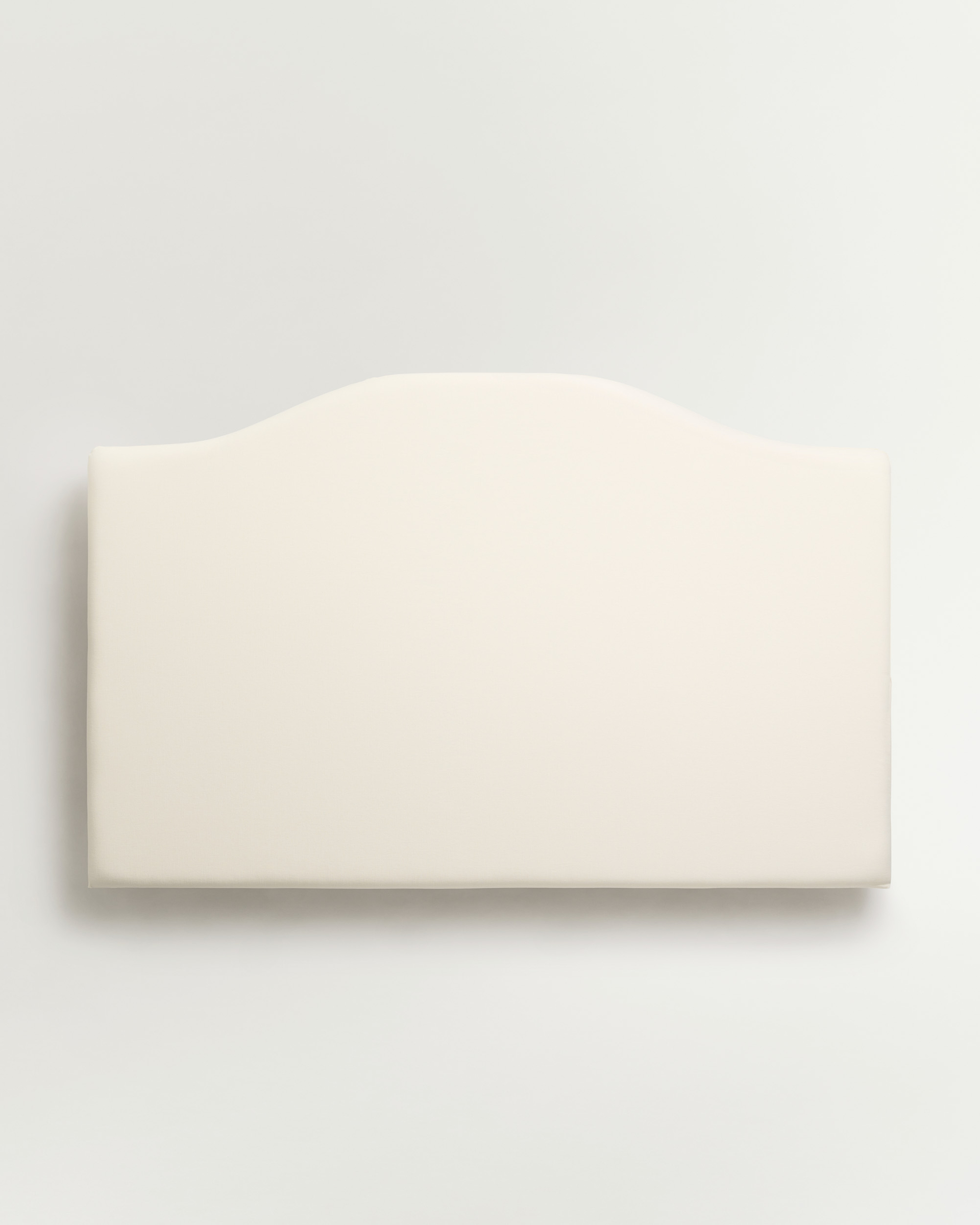 Nordic Knots Crown Warm White 00208 1/2