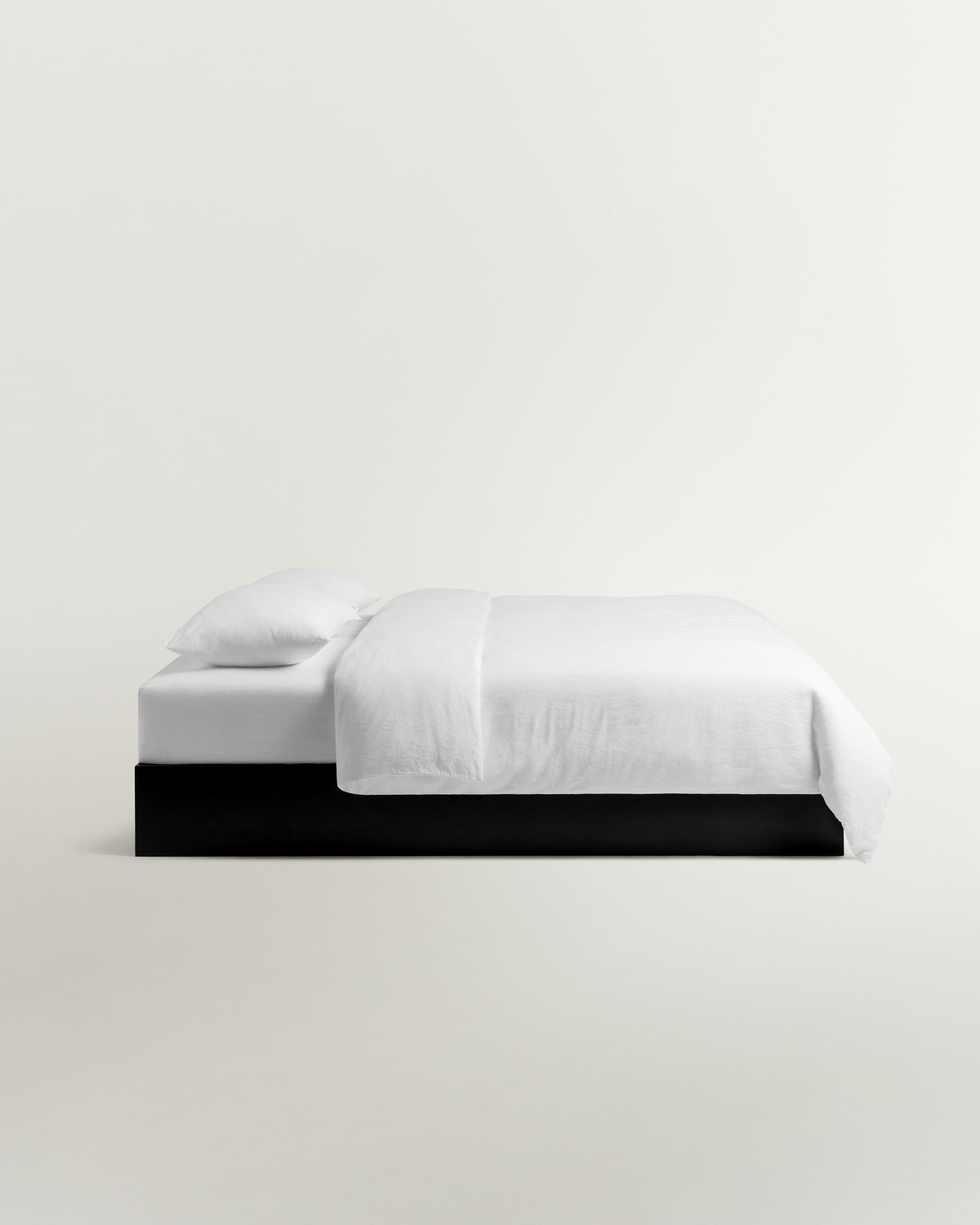 Nordic Knots Linen Blend Duvet Cover Set (3 pcs) Crisp White 00296 2/2
