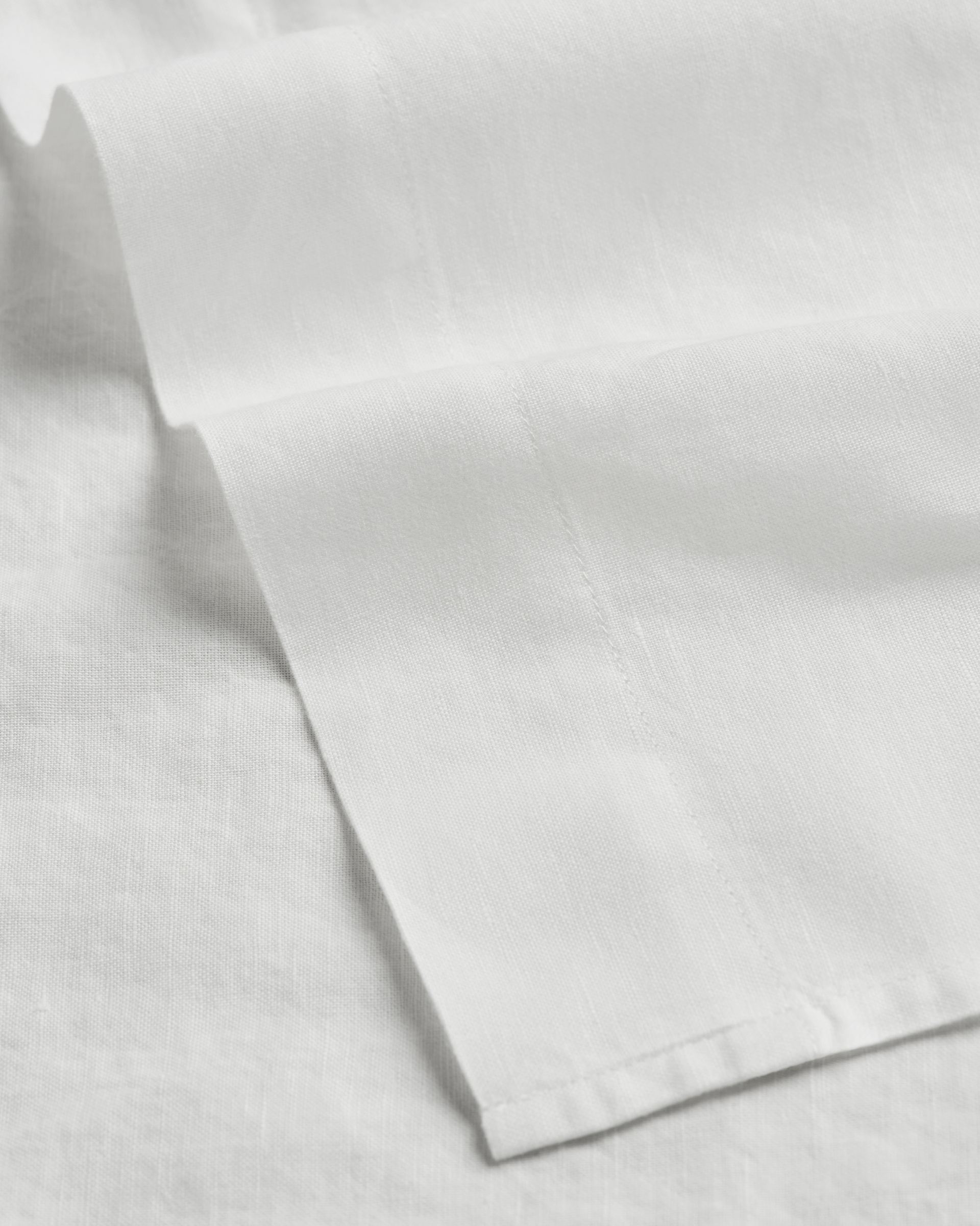Nordic Knots Linen Blend Flat Sheet Crisp White 00305 2/2
