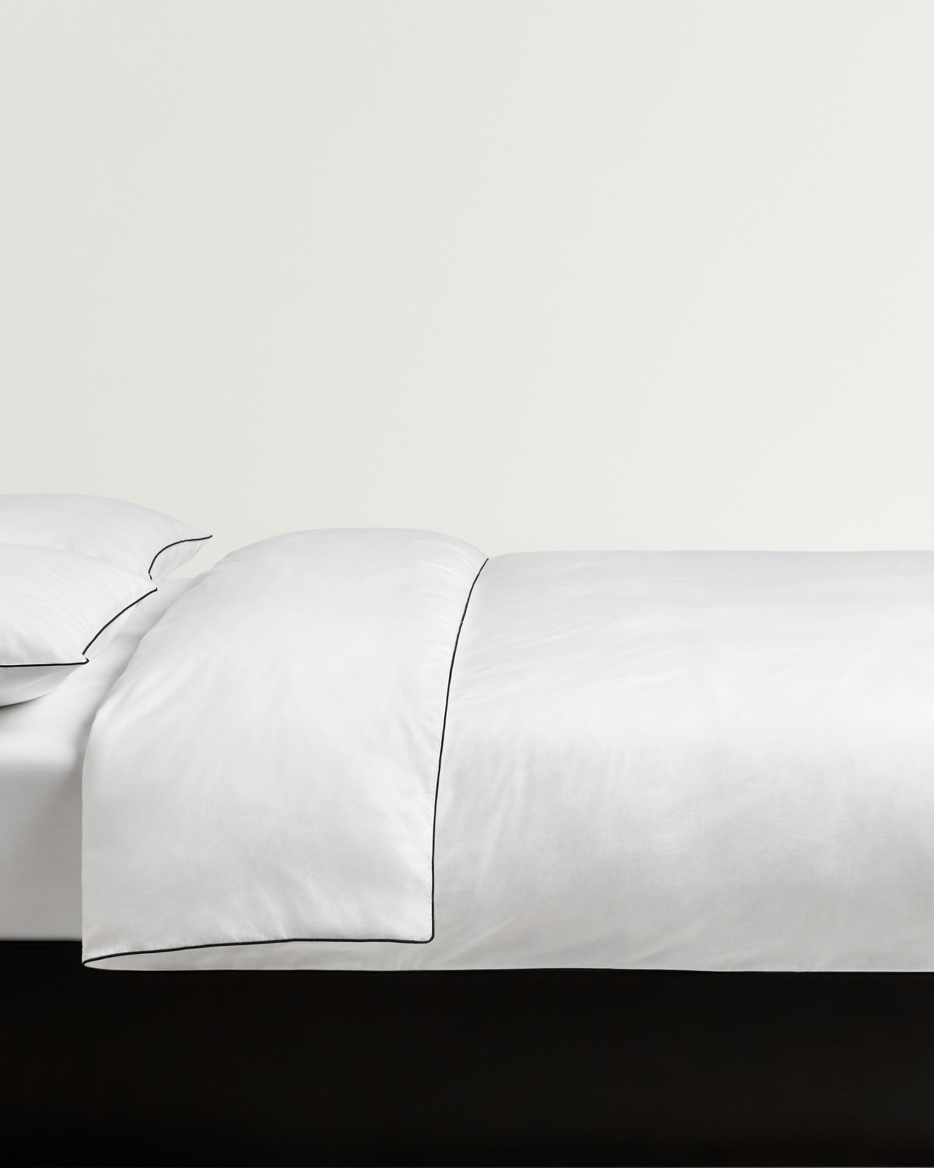 Nordic Knots Percale Duvet Cover Crisp White/Black 00334 1/2