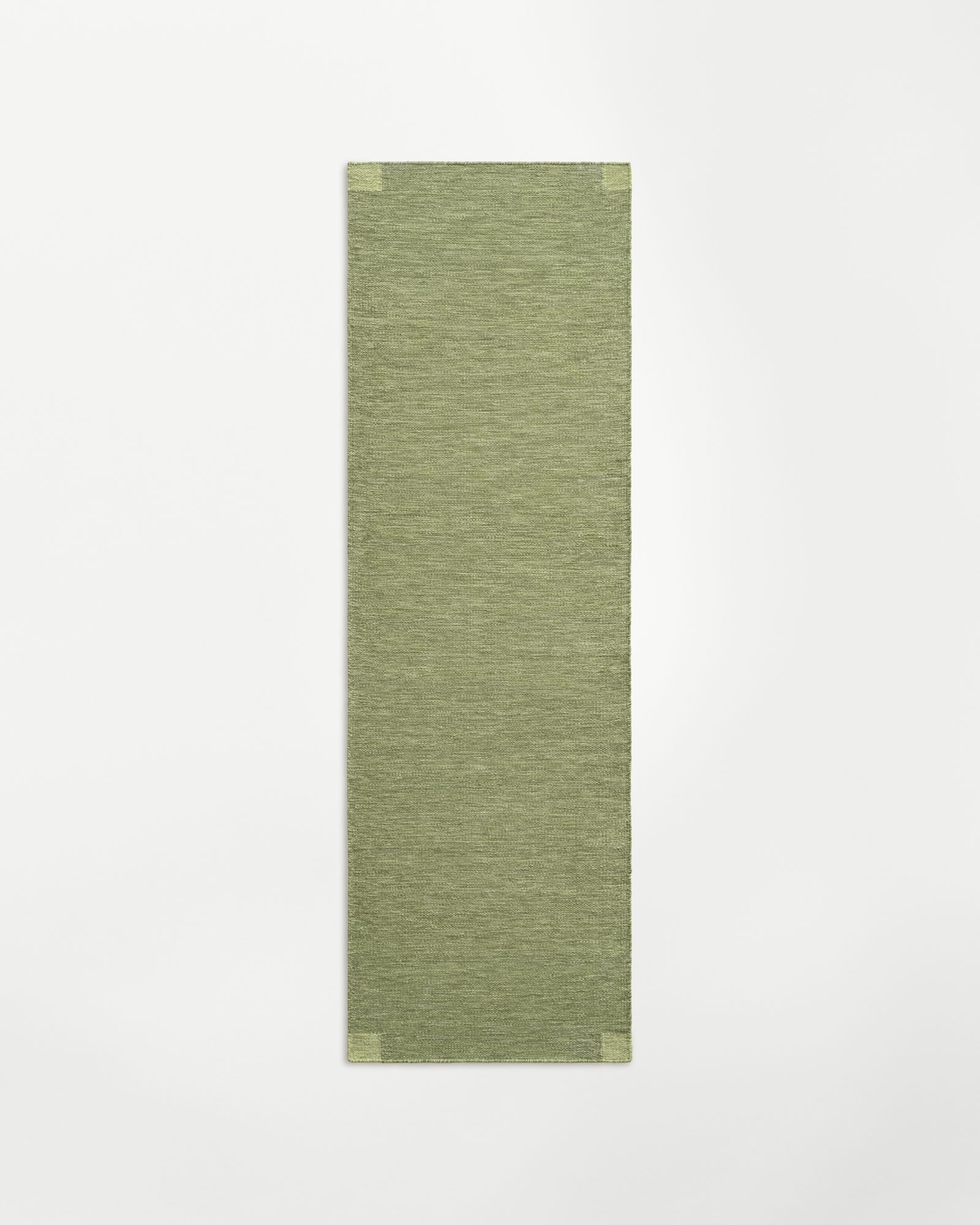 Nordic Knots Tradition Solid Runner Green 00501 1/2