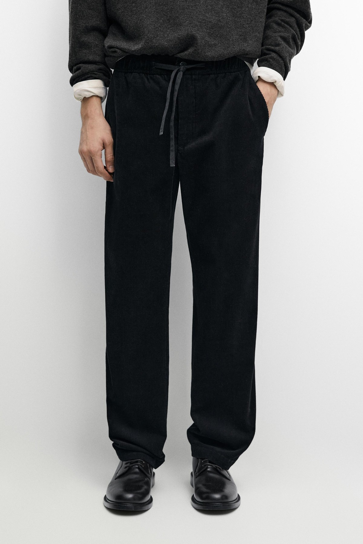마시모두띠 코듀로이 조거핏 팬츠 0186/011 BLACK