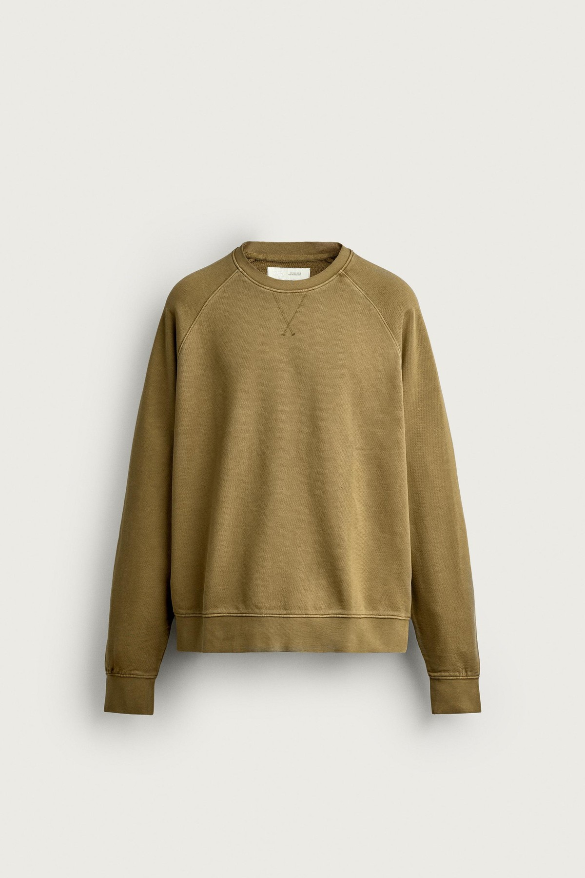 자라 레귤러핏 라운드넥 래글런 맨투맨 4092/440/911 OLIVE GREEN