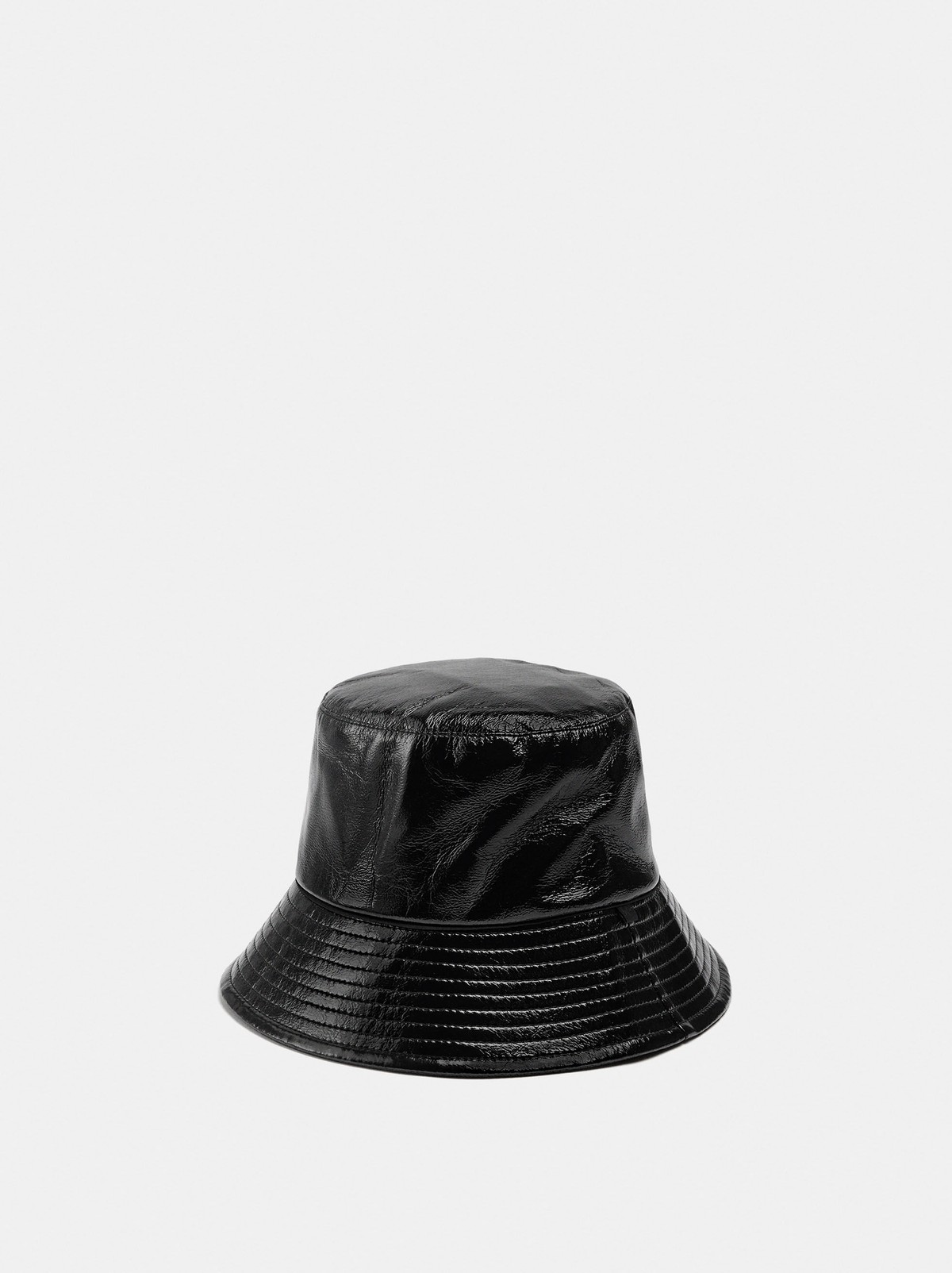 팔포이즈 글로시 페이턴트 버킷햇 252536 BLACK