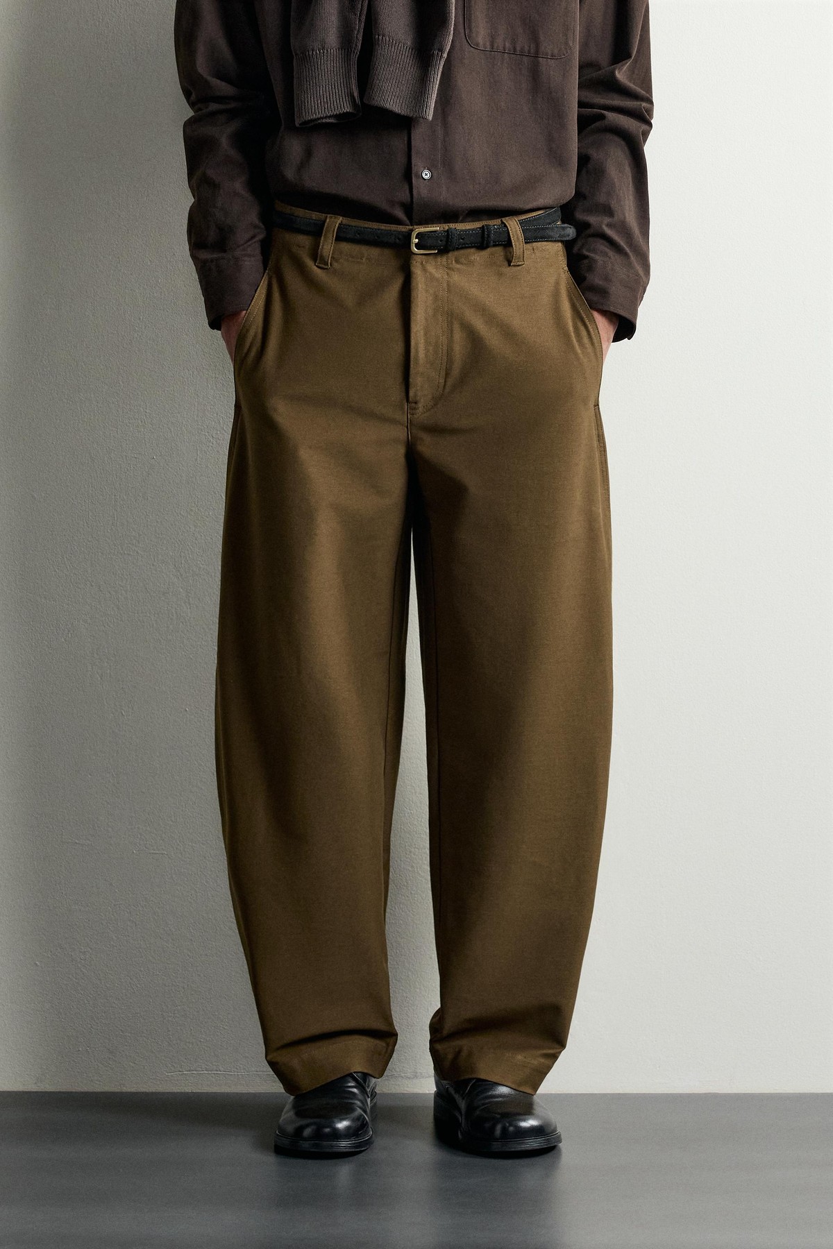 자라 벌룬핏 플랩 포켓 팬츠 2634/224/528 DARK OLIVE
