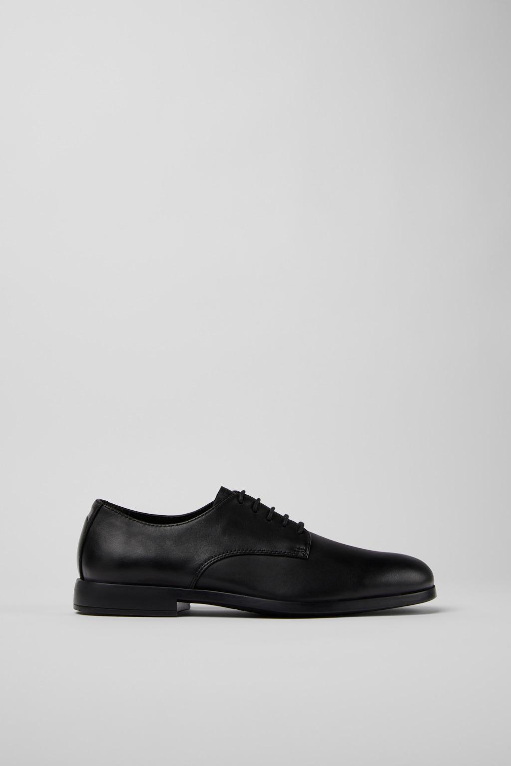 캠퍼 클래식 블랙 더비화 남성 Truman K100243-001 BLACK