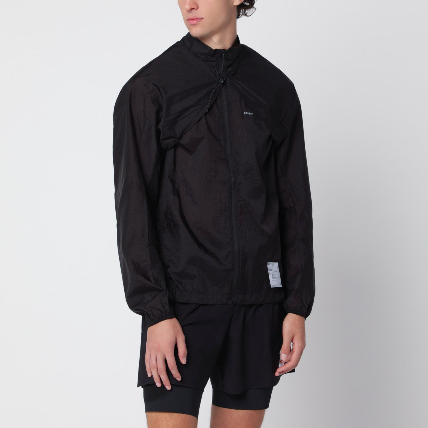 사팃피 후드 자켓 남성 블랙 26FW 11144NY00001