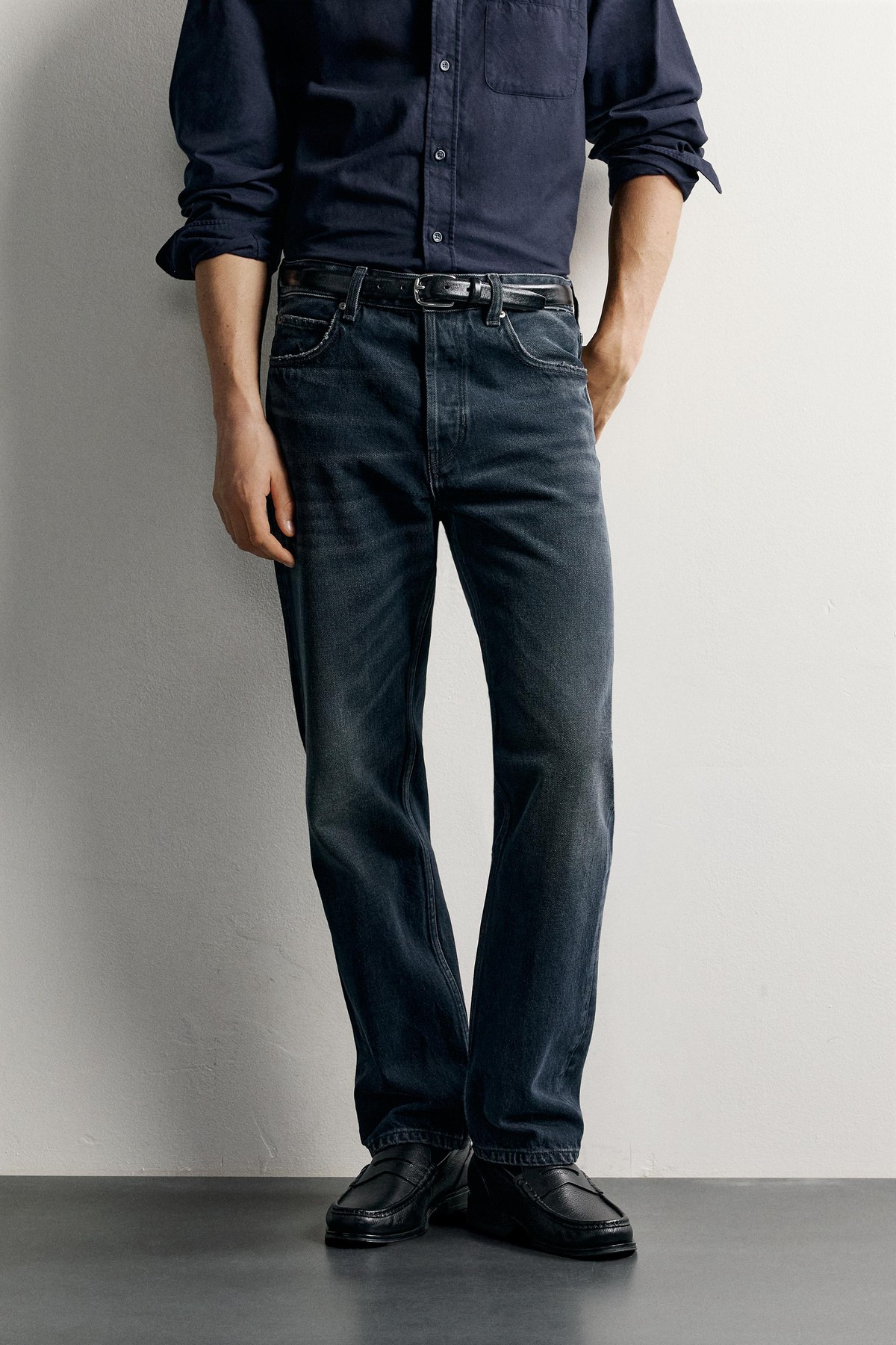 자라 레귤러핏 워싱 스트레이트 청바지 5359/356/401 NAVY BLUE