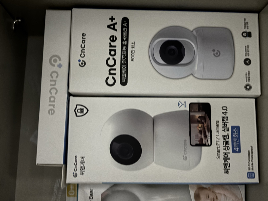 [1+1 교차구성] 홈캠 400만화소 &amp; A+ 500만화소 국산서버홈캠 가정용CCTV 홈카메라 아기 강아지 리뷰