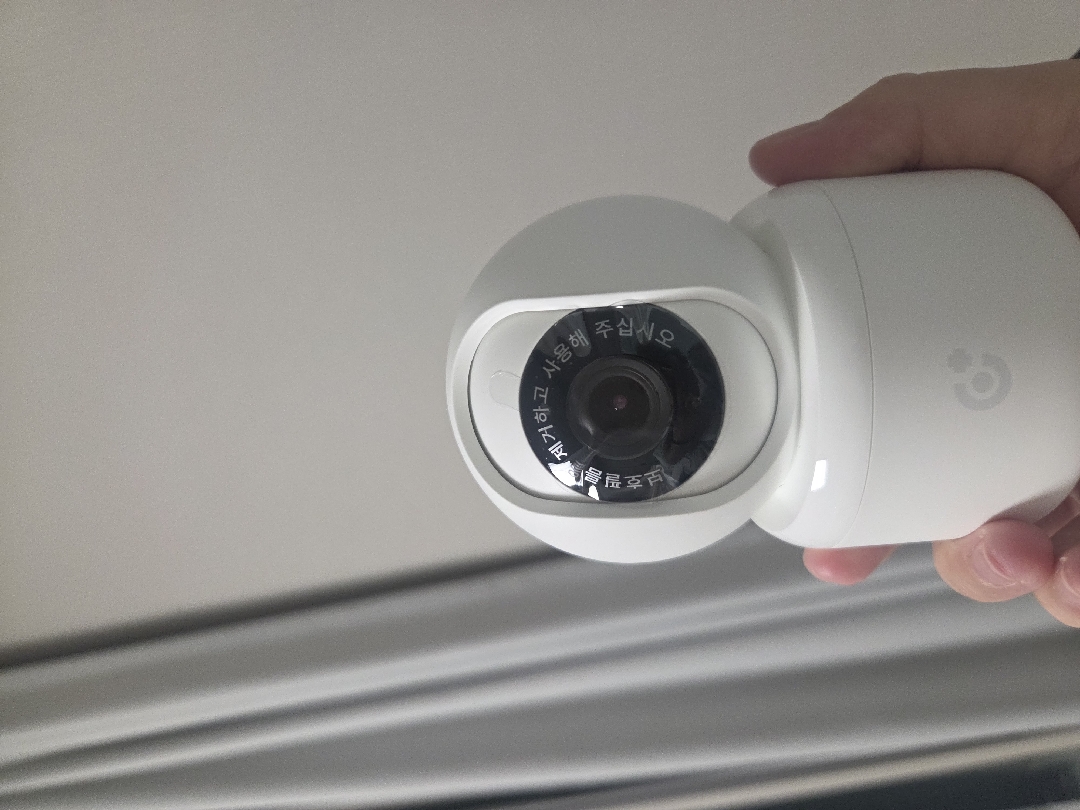 [1+1 교차구성] 홈캠 400만화소 &amp; A+ 500만화소 국산서버홈캠 가정용CCTV 홈카메라 아기 강아지 리뷰 2